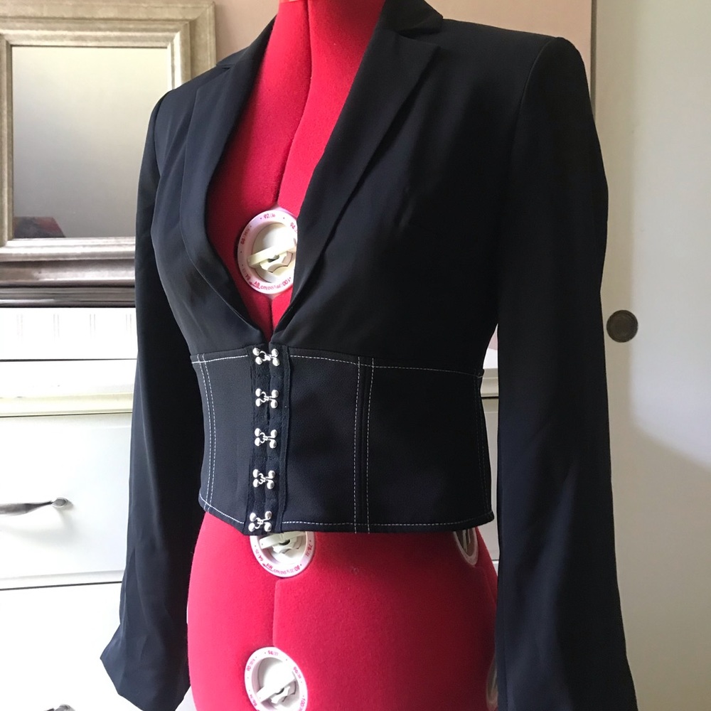 BLACK TOP SHOP JACKET!